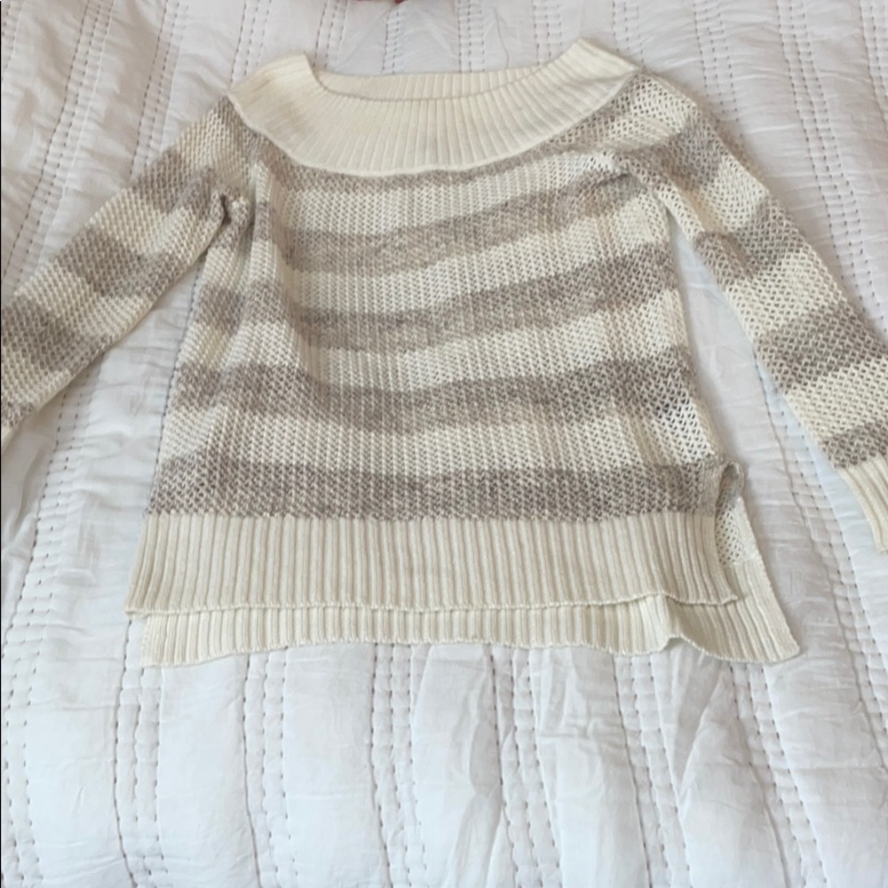 Aerie sweater